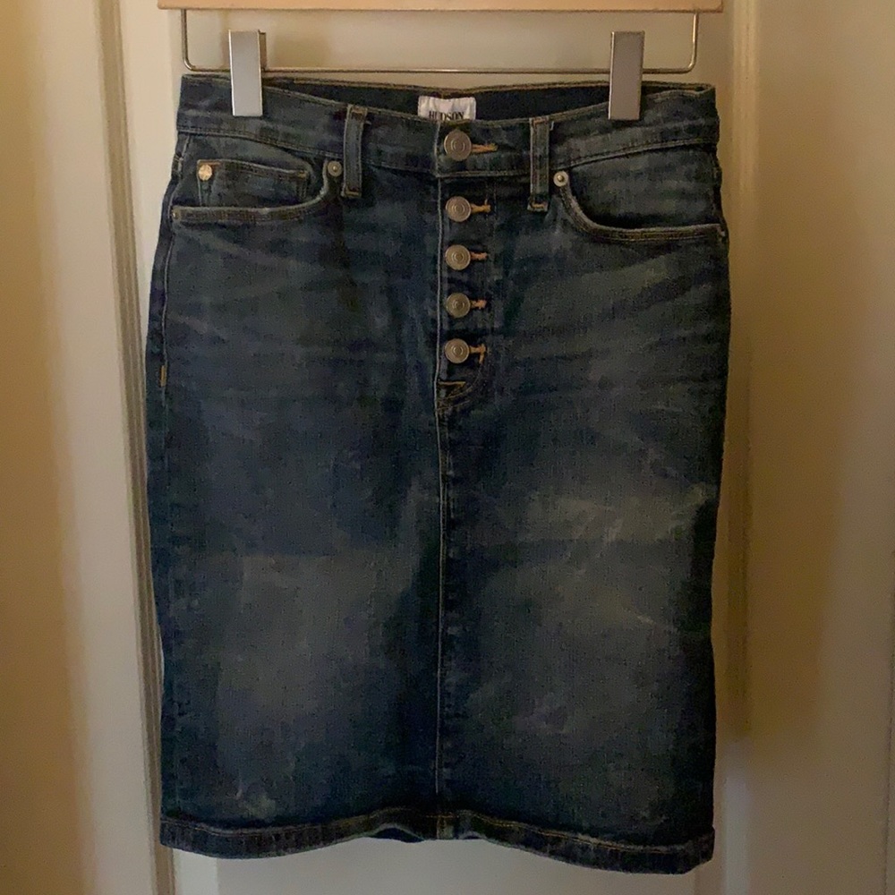 Hudson Jeans button front denim skirt. Size 27.